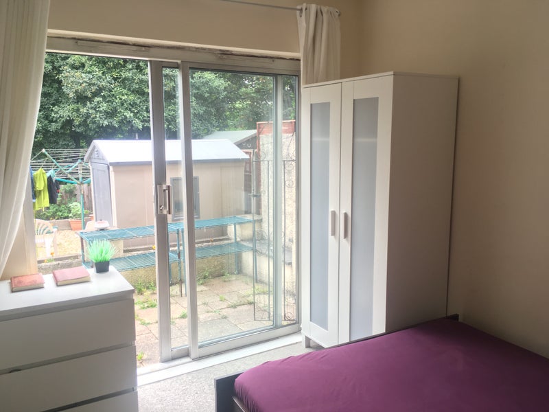 'Double room near UWE Bristol' Room to Rent from SpareRoom