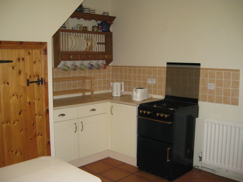 Photo 1: Kitchen
