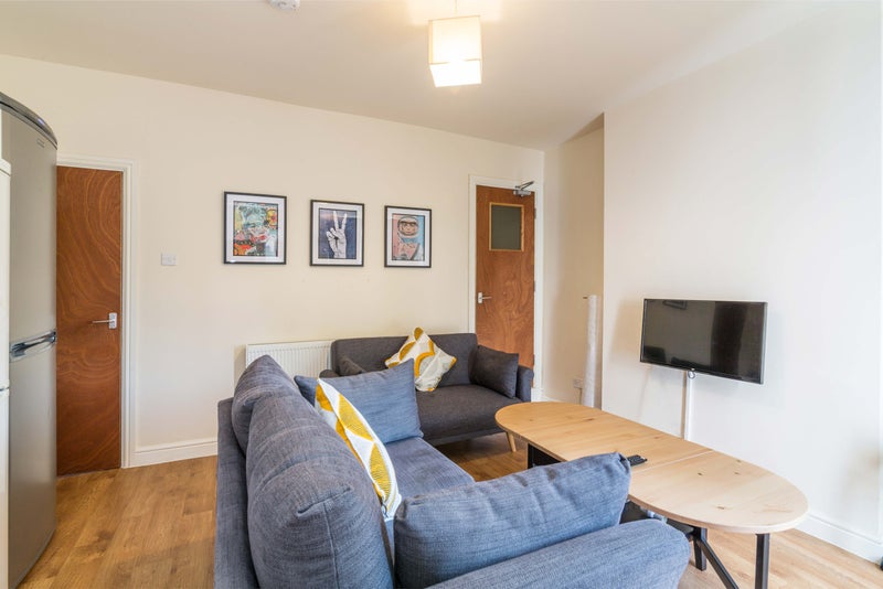 '🔥Mona Street🔥 Beeston' Room to Rent from SpareRoom