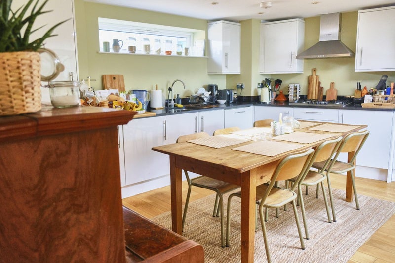 Photo 5: Open Plan Kitchen/Dining area