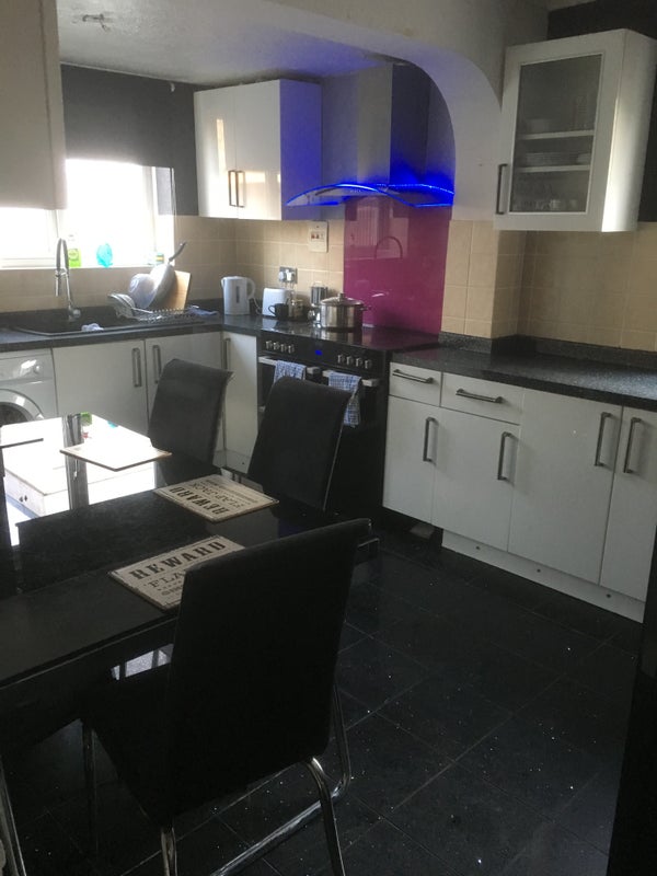 'Double Room in Didcot' Room to Rent from SpareRoom