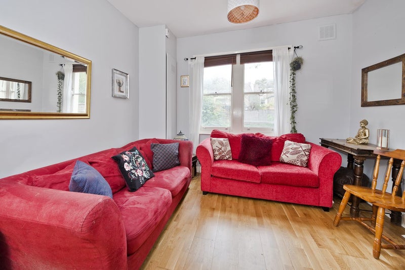 'Lovely double room in South Norwood' Room to Rent from SpareRoom