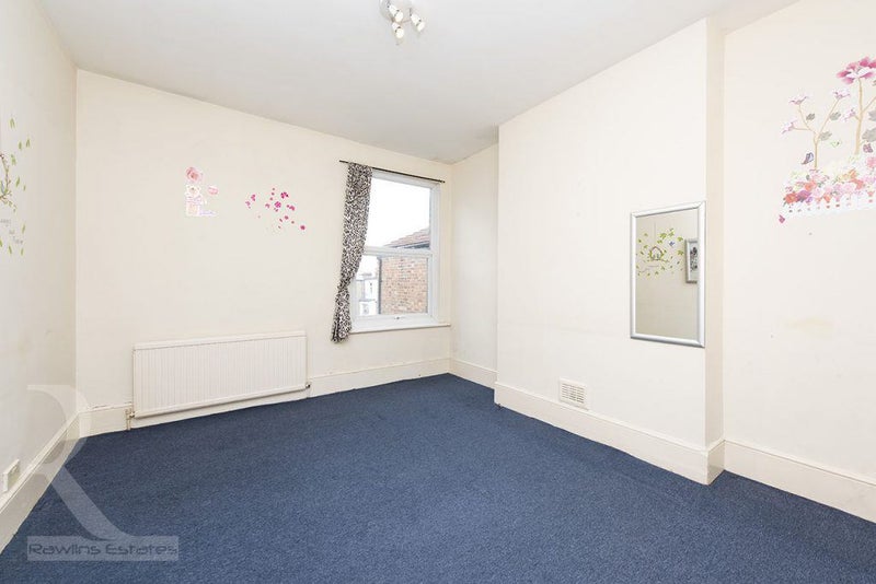 'Ballards Lane, Finchley Central, London N3' Room to Rent from SpareRoom