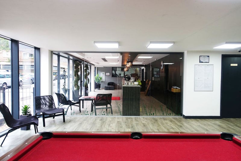 'Quiet central Luton luxury studio apartments ' Room to Rent from SpareRoom