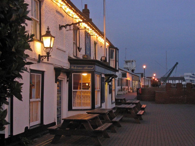 'Burnhamoncrouch House ' Room to Rent from SpareRoom