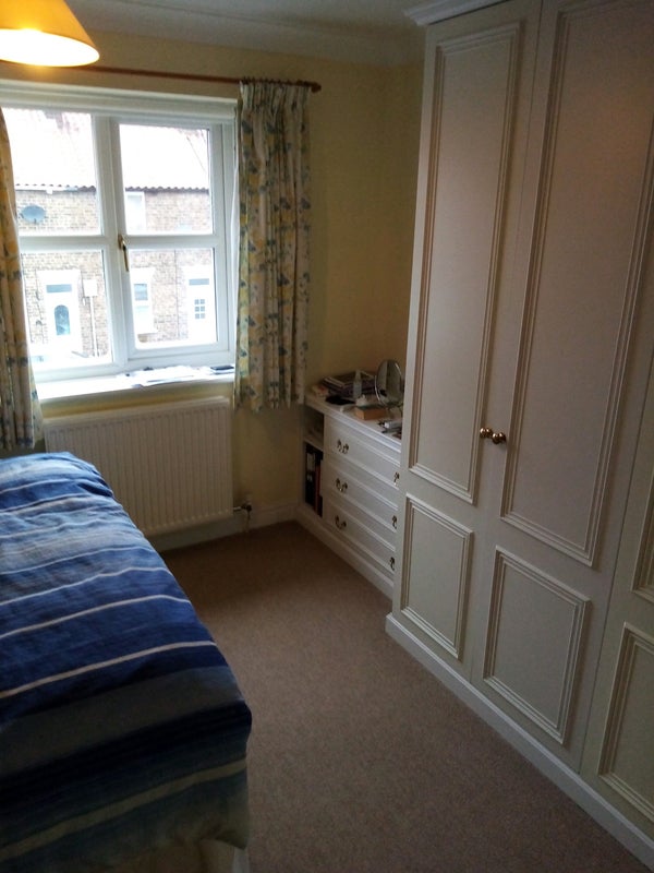 Photo 1: Bedroom with fitted wardrobes