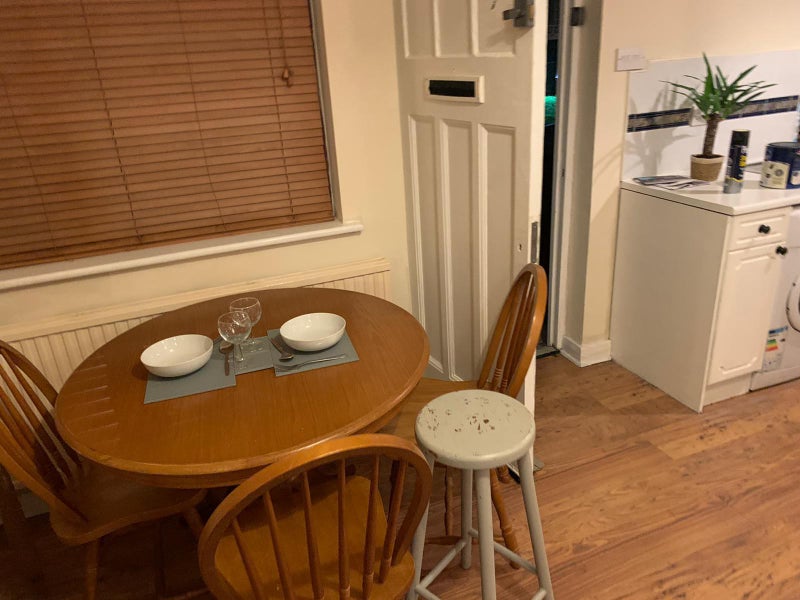 'Spacious 1 bed flat to let in Leytonstone, E11.' Room to Rent from