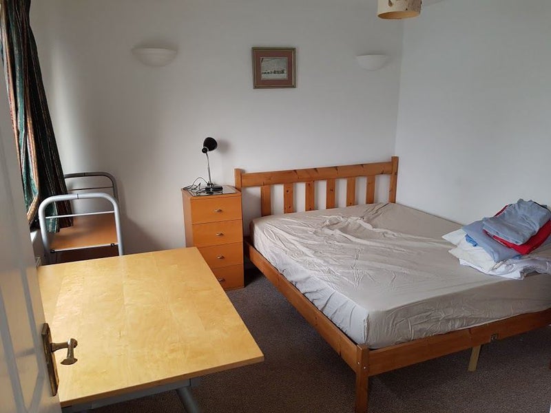 'Castle Donington double room available' Room to Rent from SpareRoom