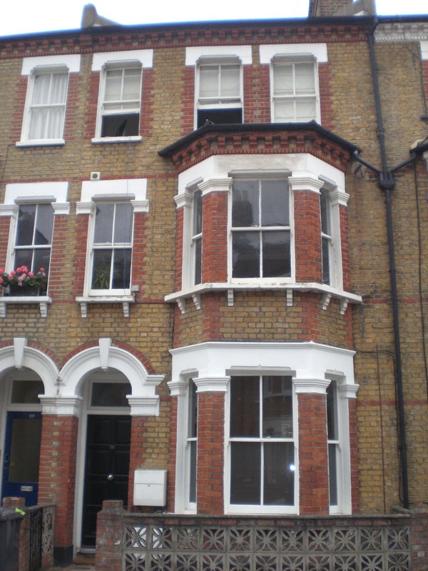 'Vauxhall gay flatshare double bedroom w/ ensuite' Room to Rent from