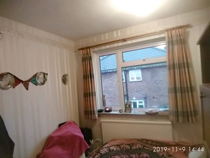 Photo 1: This is the vacant room