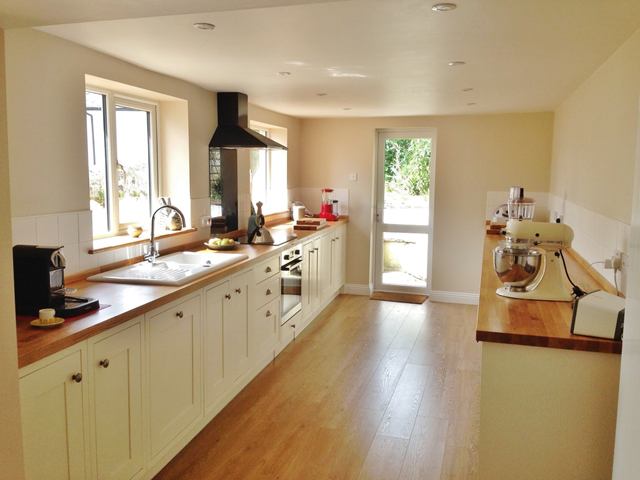 Photo 1: Lovely, very large brand new kitchen, fully equipped.