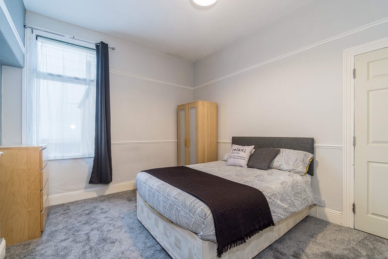 'Homely Shared House in the Heart of St Judes' Room to Rent from SpareRoom