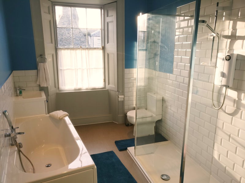 'Rooms in Dunkeld' Room to Rent from SpareRoom