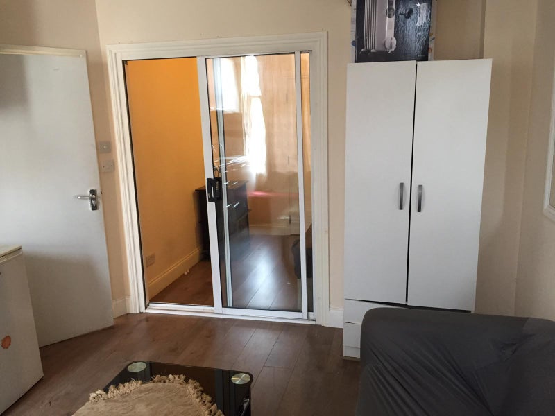 '1 Bed Flat to Rent in Bounds Green!' Room to Rent from SpareRoom