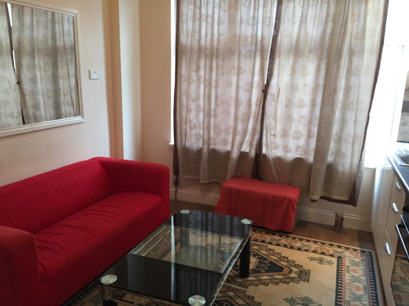 '1 Bed Flat to Rent in Bounds Green!' Room to Rent from SpareRoom