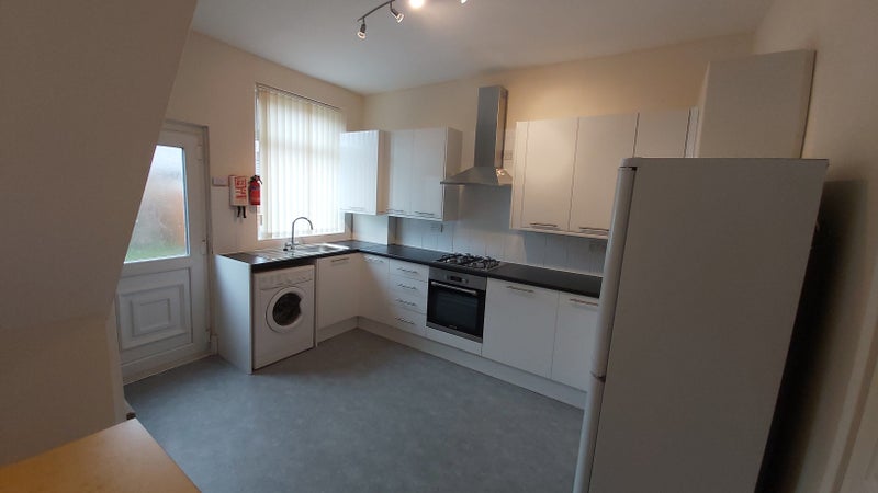Photo 1: Dining Kitchen