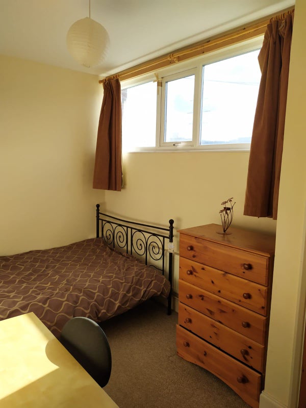 Photo 1: Bedroom View 2