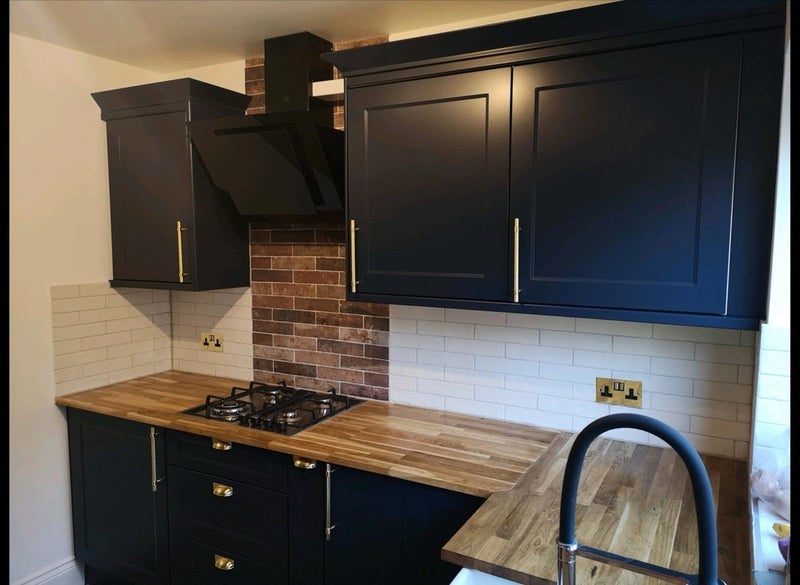 Photo 1: Shared kitchen 