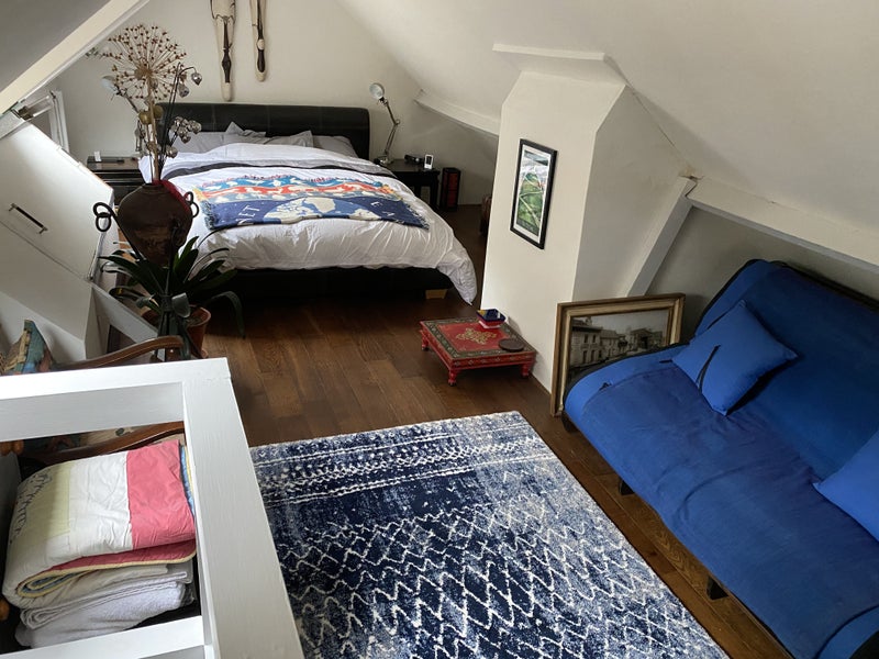 Photo 6: Studio Bedroom 