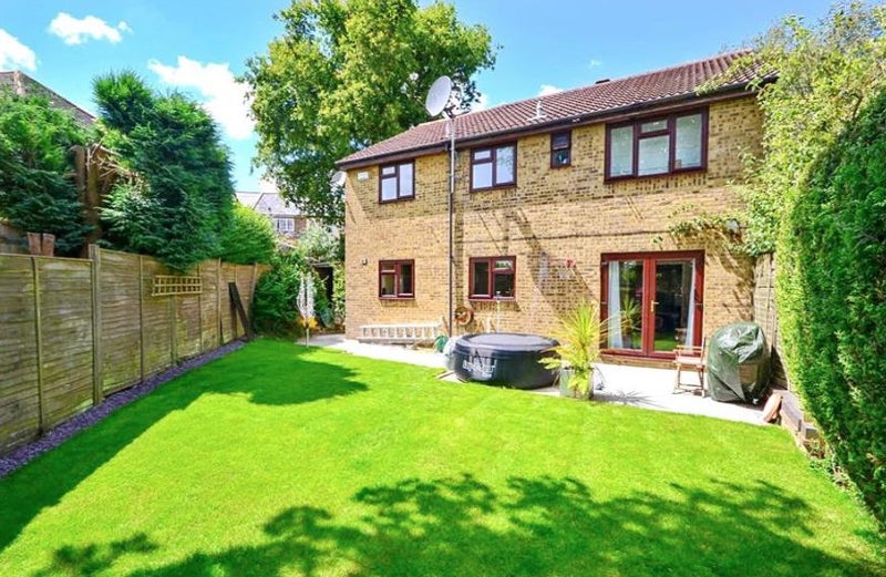 Photo 1: The Beautiful Garden