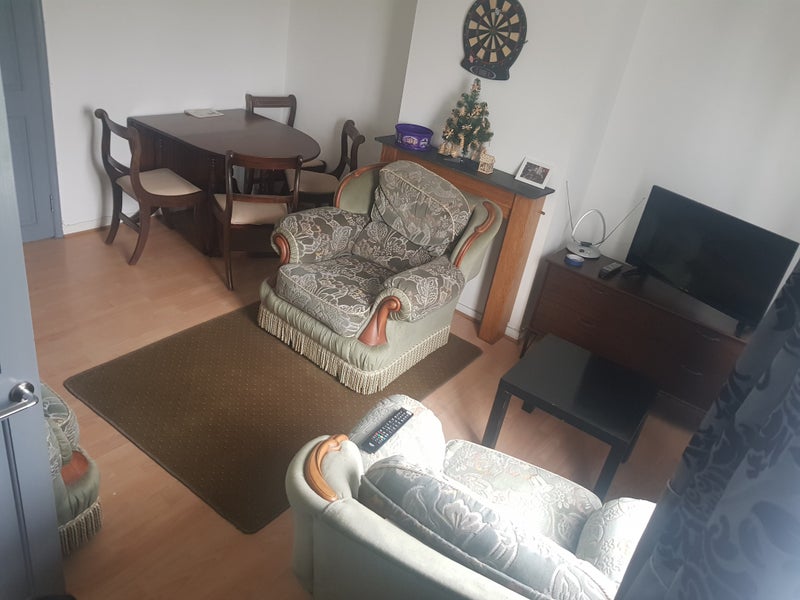 Photo 1: living room