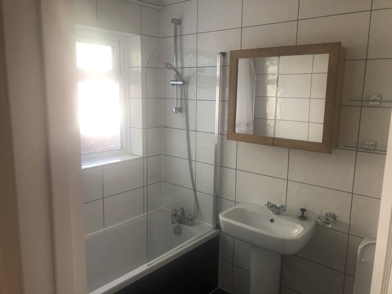 'One Bedroom Flat To Rent In Tadworth' Room to Rent from SpareRoom