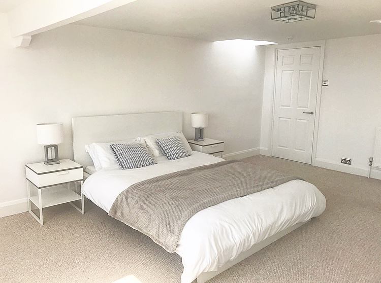 Photo 1: King size bed with quality mattress and bedding/towels ready for you to move in