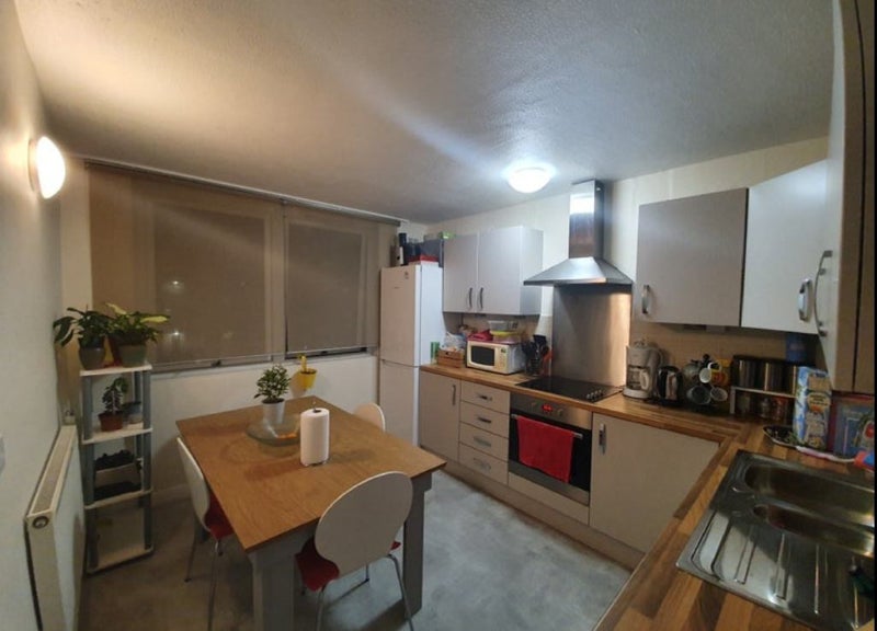 Photo 1: Warm inviting kitchen/diner