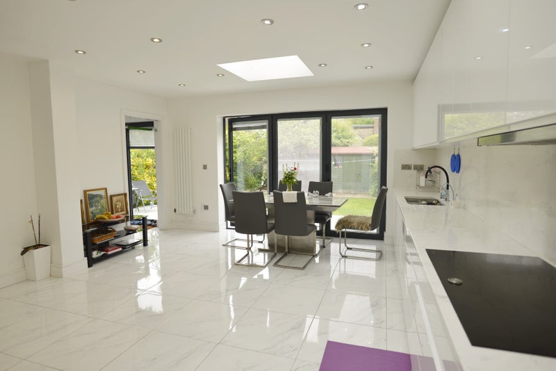 'ENSUITE Double Rooms Nr Eastcote Stn' Room to Rent from SpareRoom