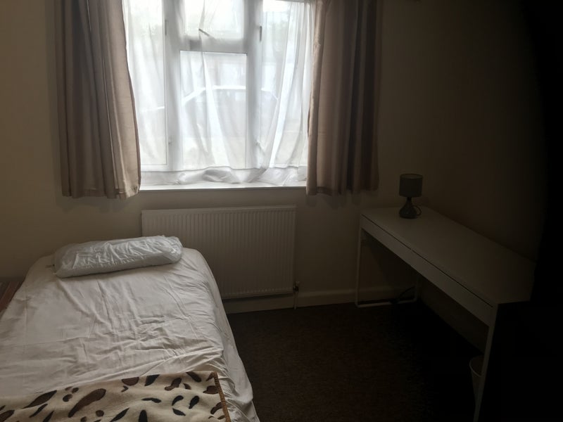 'Room For Rent North finchley ' Room to Rent from SpareRoom