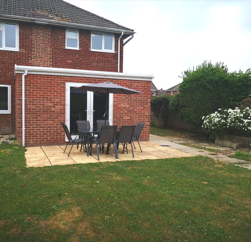 'Bright Double EnSuite, FREE OffStreet Parking' Room to Rent from