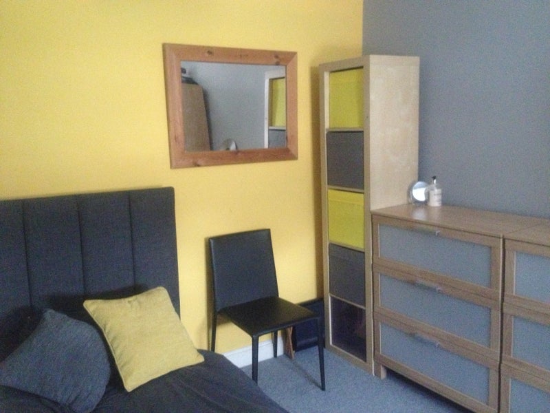 'Single Room in Kents Hill' Room to Rent from SpareRoom