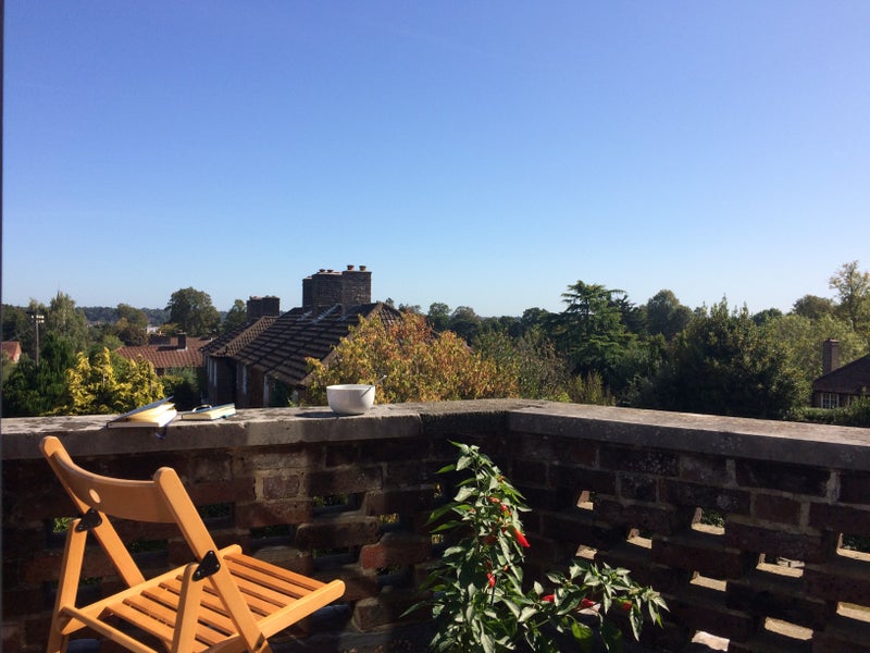 Photo 1: The spacious balcony