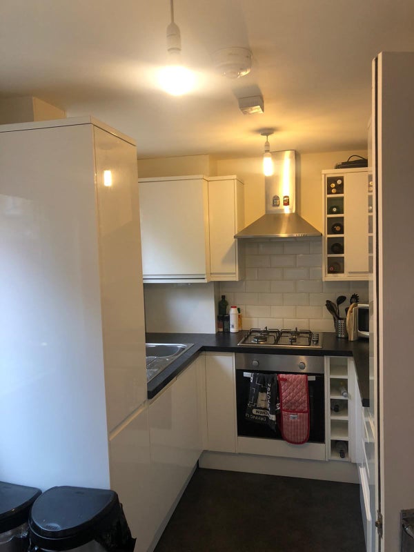 'Double room in Clapham Common!' Room to Rent from SpareRoom