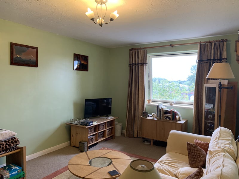 'Double for Single Occupancy near Central Reading' Room to Rent from