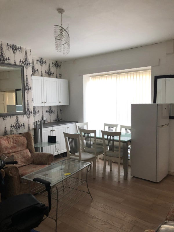 'Rooms To Rent In Rawtenstall' Room to Rent from SpareRoom