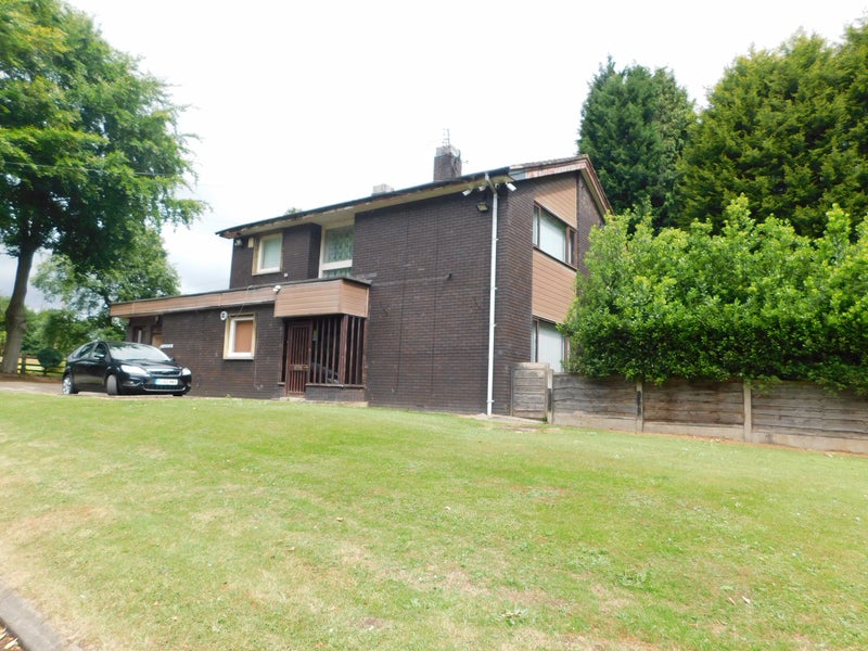 'Room available in Worsley from £275 pcm' Room to Rent from SpareRoom