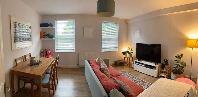 Photo 1: Living room