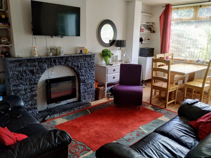 Photo 1: Living room