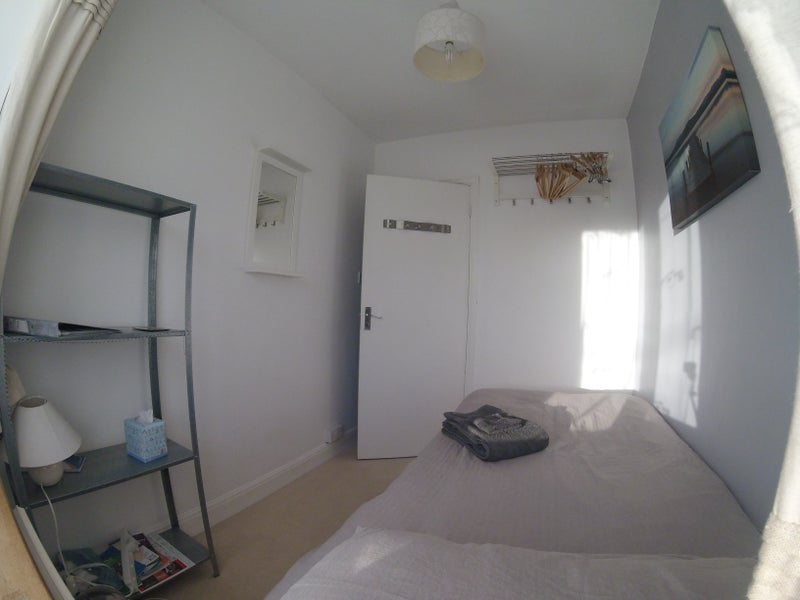 Photo 1: Room