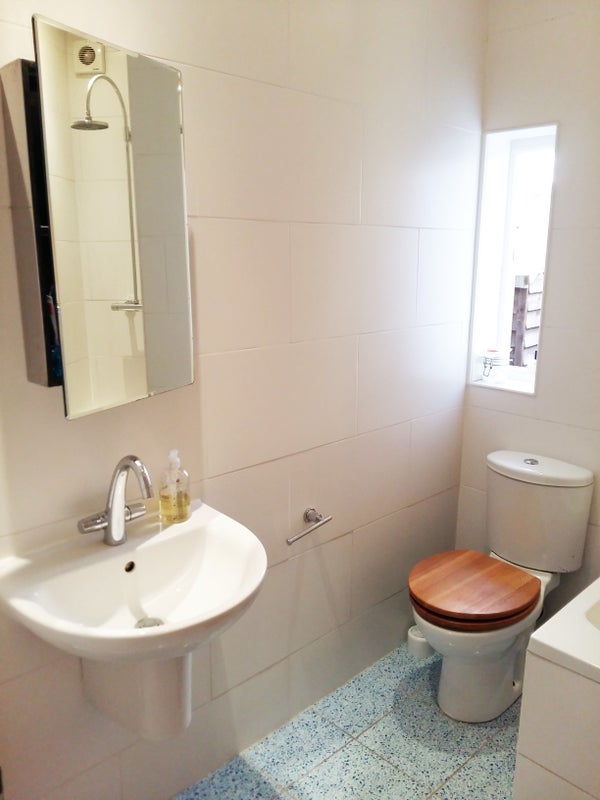 'Single room in Barnes / Mortlake' Room to Rent from SpareRoom