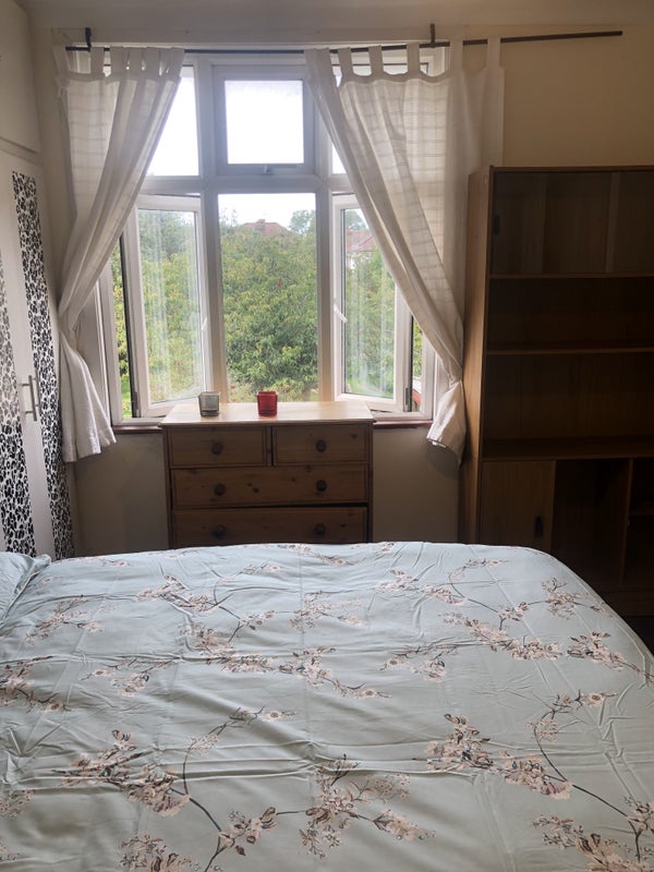 'Fabulous Ensuite Rooms in Feltham' Room to Rent from SpareRoom