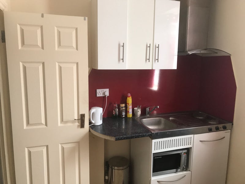 'Studio Self Contained Bathroom Toilet Kitchen Own' Room to Rent from