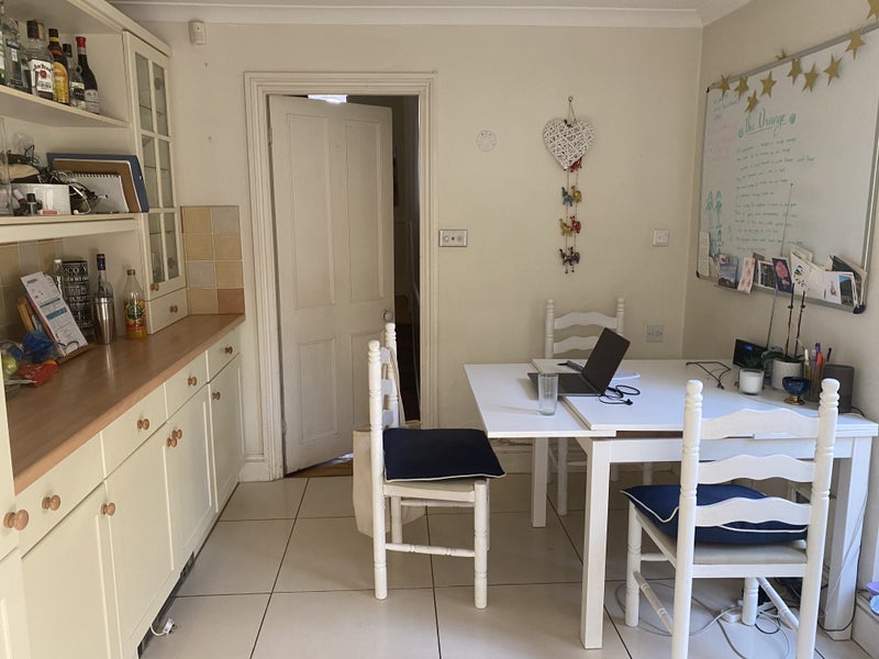 'Cute Double Bedroom Balham' Room to Rent from SpareRoom