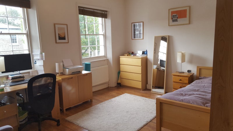 Photo 1: Room for let - (previous setup)