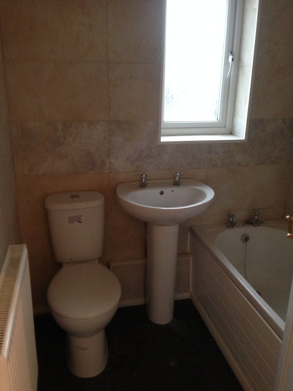 Photo 1: Bathroom