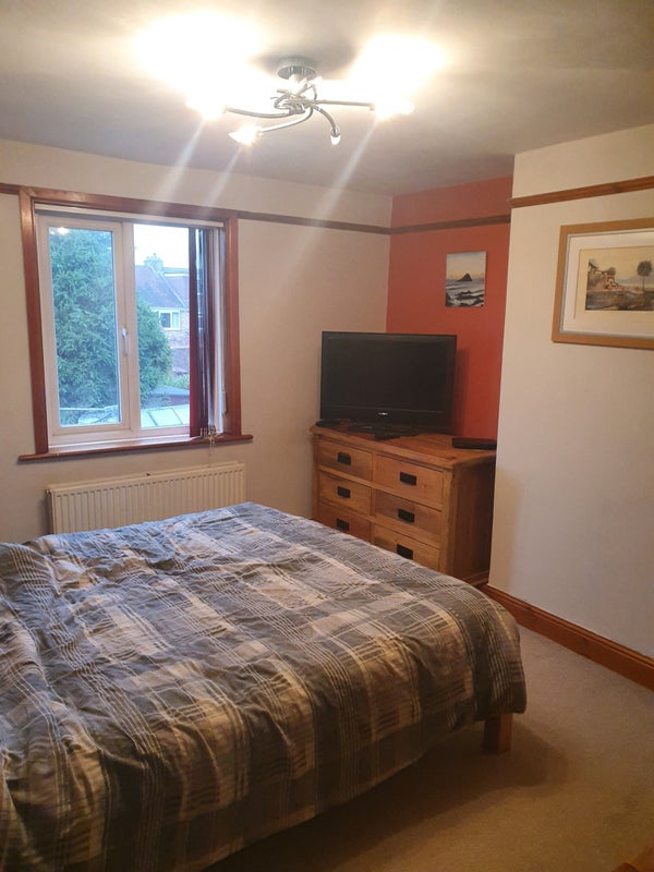 'Double Furnished Room In Friendly Home In Fareham' Room to Rent from
