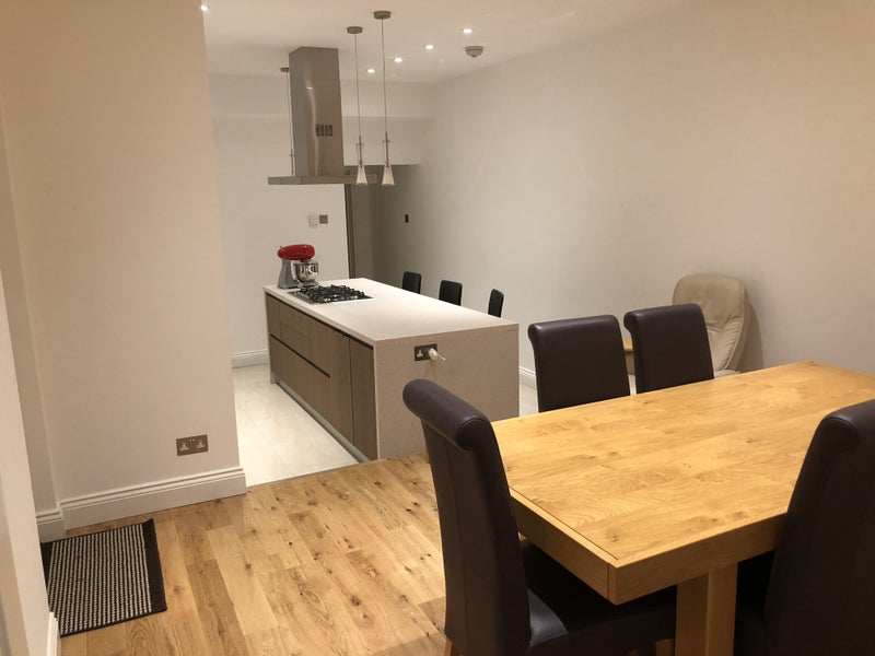 'Double room to rent in Egham near Egham Station ' Room to Rent from