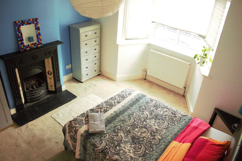 Photo 1: room2