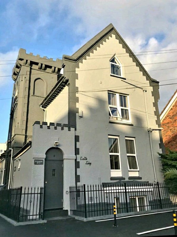 Photo 1: Front of Property 